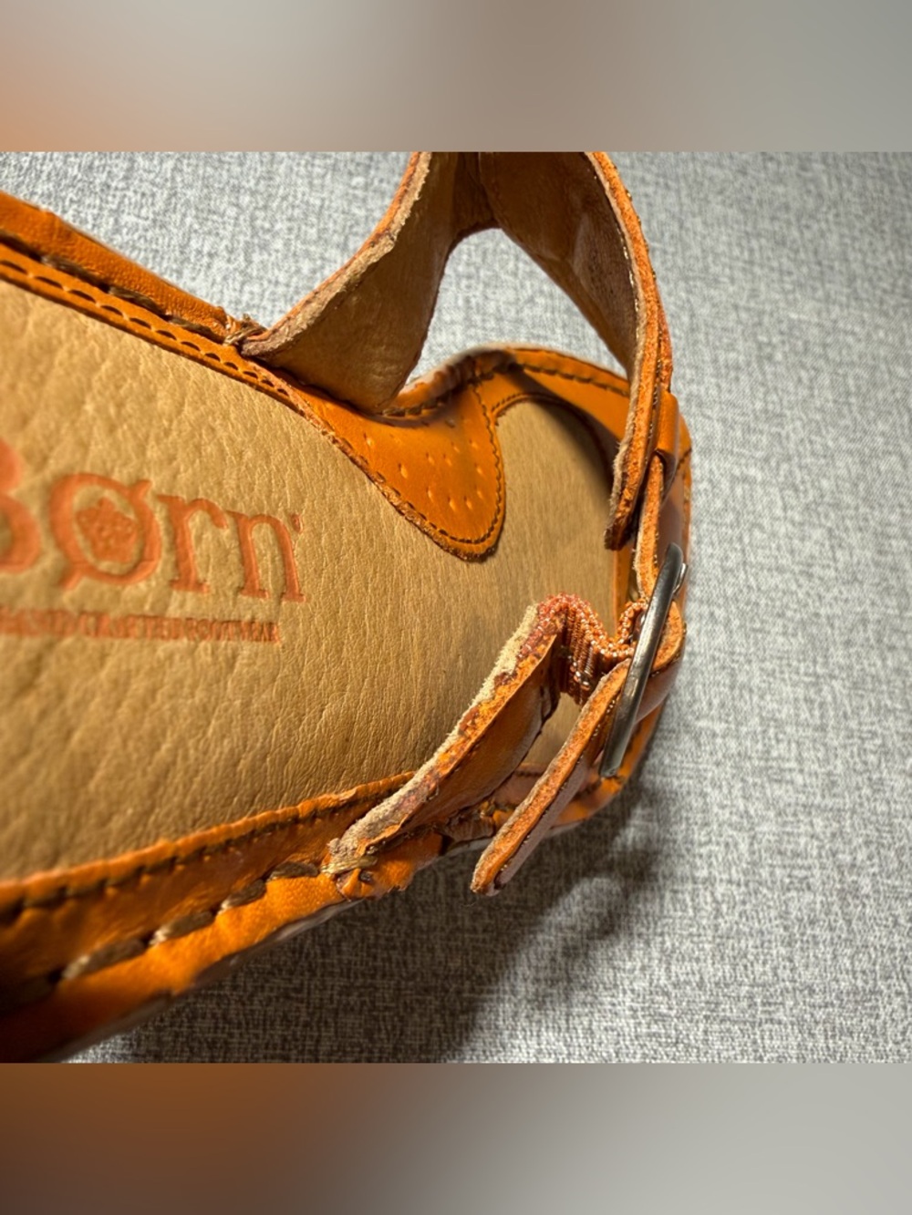 BORN Orange Leather Thong Wedge Sandals🍊 - Picture 9 of 10